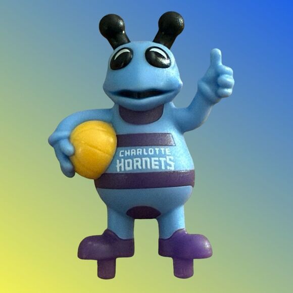 2023 Kinder Joy NBA Mascot Limited Edition Charlotte Hornets Figure 1” A9 - Picture 1 of 5
